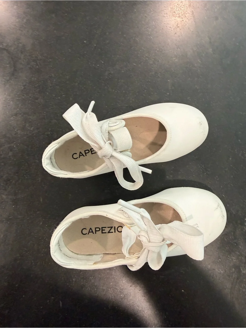 Toddler White Capezio Tap Shows